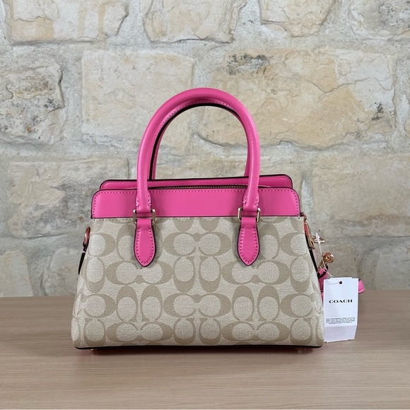 Coach - Picture 3 of 16